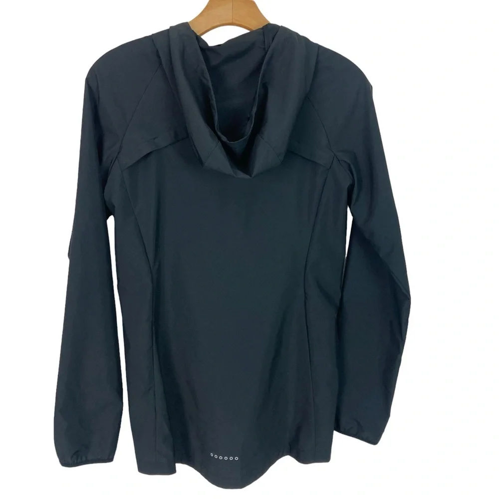 Nike Repel Lightweight Running Jacket in Black XS